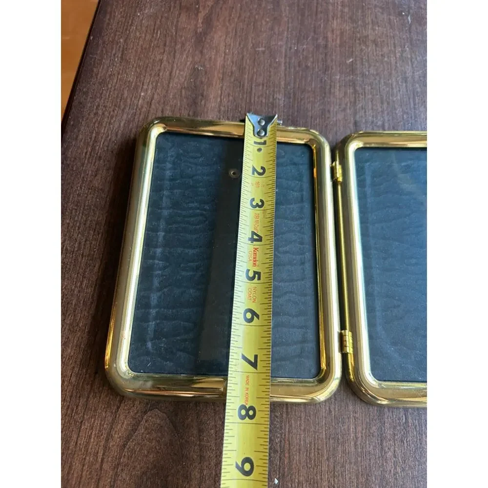 Art vintage brass